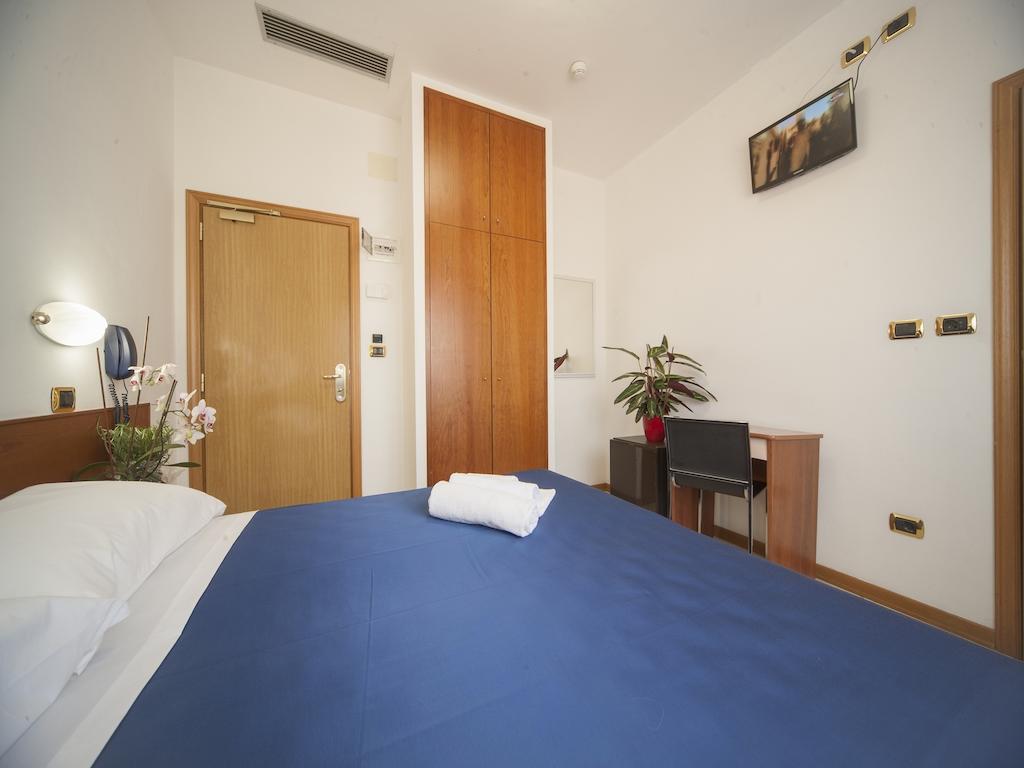 hotel manola rimini all inclusive