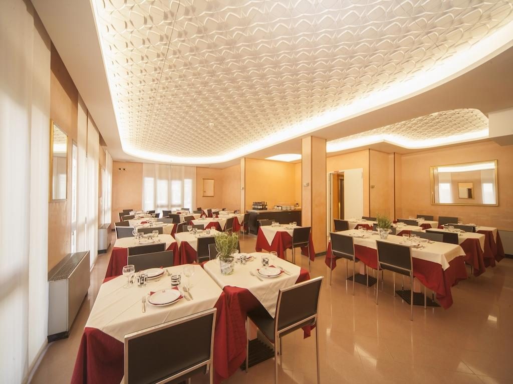 hotel manola rimini sala da pranzo