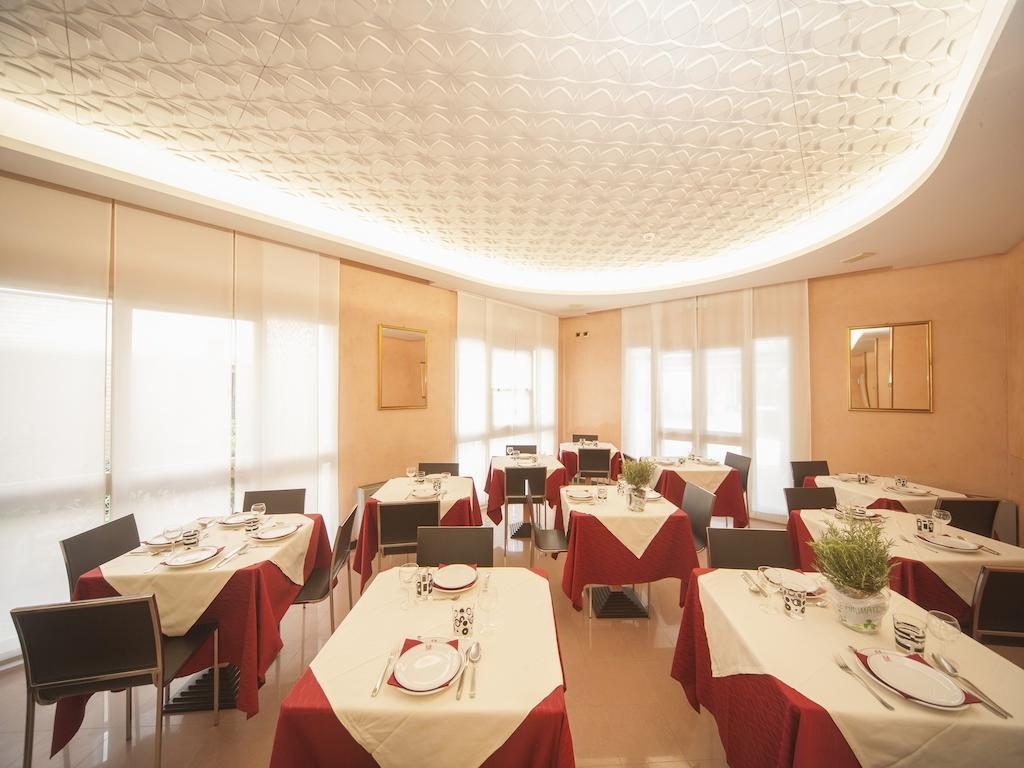 hotel manola rimini sala pranzo cena