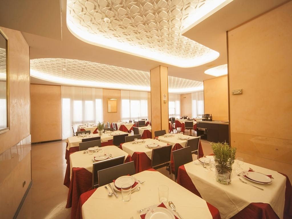 hotel manola rimini pensione completa