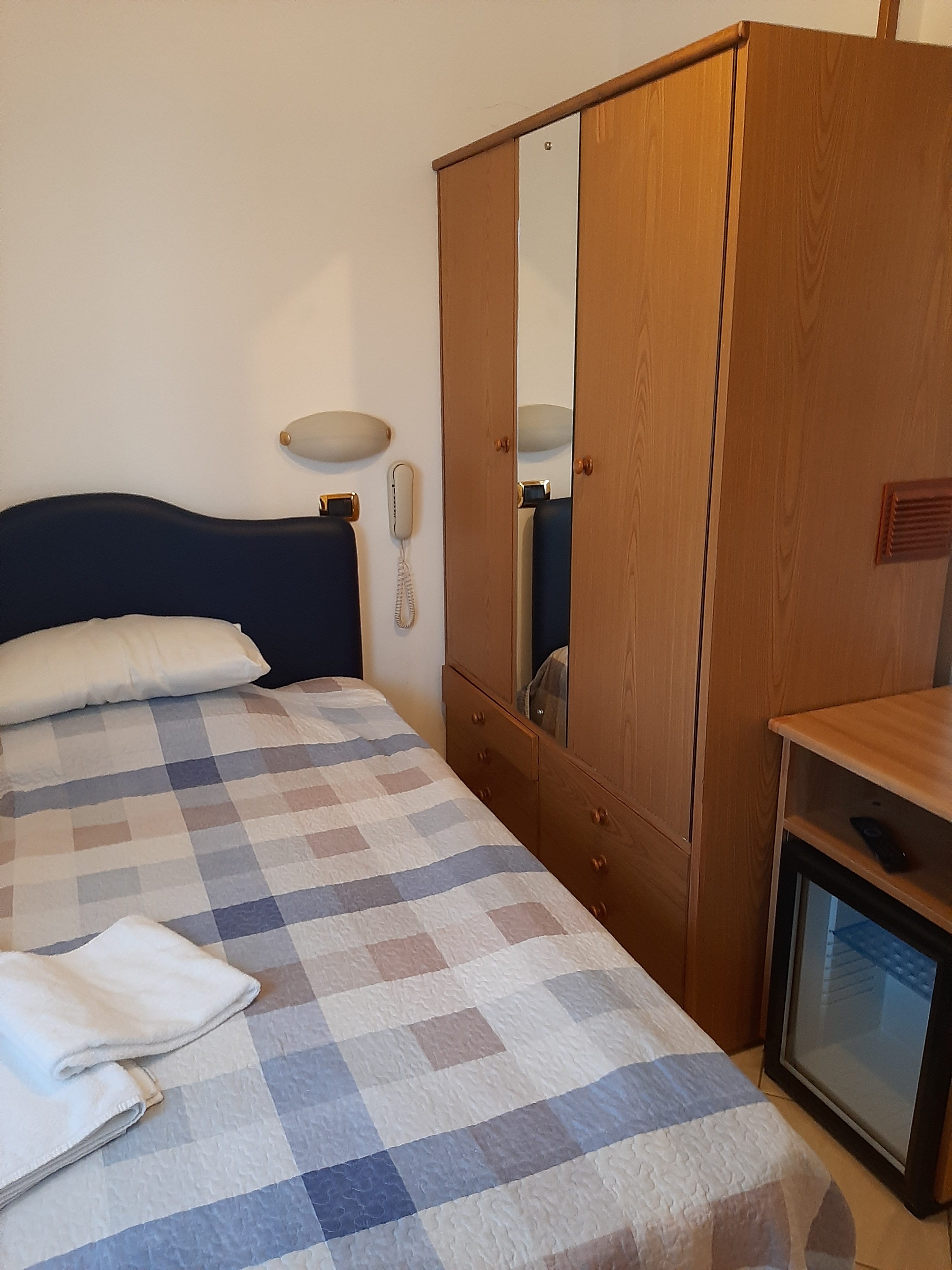 singola superior Hotel Manola Rimini